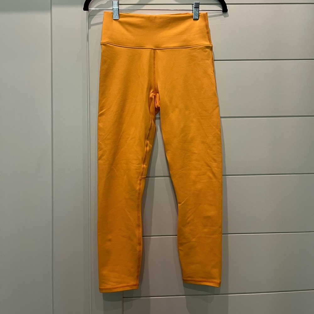Fabletics orange capri leggings